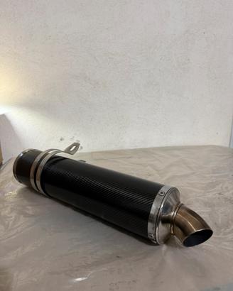 Silenziatore in carbonio