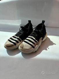 Adidas Trae Young 2.0 Super Villain