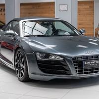 Audi R8 SPYDER 5.2 V10