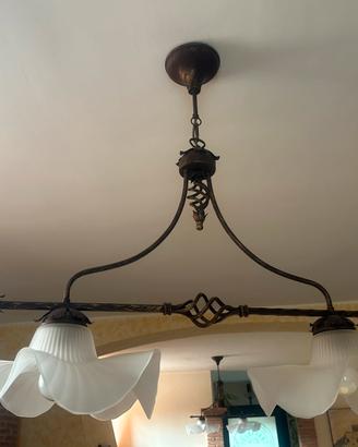 Set di lampadari e lampada