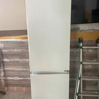 Frigorifero da incasso con congelatore Electrolux