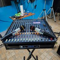 mixer YAMAHA per casse 