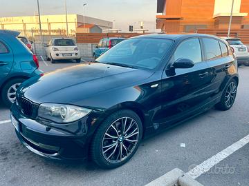 BMW 118d - 143cv- 2009