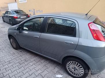  fiat grande punto per info in privato grazie mill