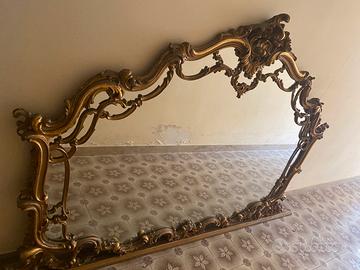 Specchio in legno