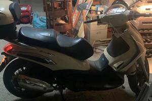 Piaggio Beverly 250 Nola