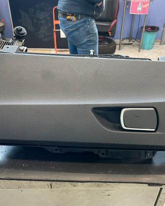 Cassetto portaoggetti Bmw serie 1 F20