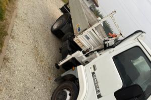 Nissan gru e rbaltabile