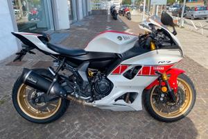 Yamaha YZF R7 - 2023