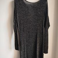 Top nero con lame' argento 