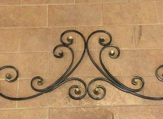 DECORAZIONE IN FERRO BATTUTO