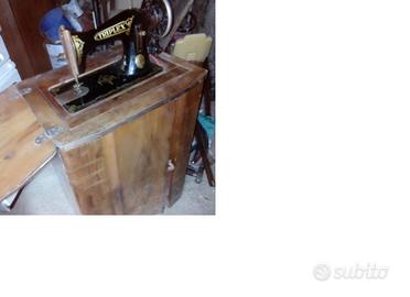 Macchina per cucire vintage