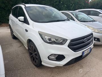 Ford Kuga 2.0 TDCI 120 CV S&S 2WD ST-Line