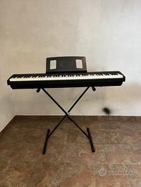 Pianoforte Roland FP-10