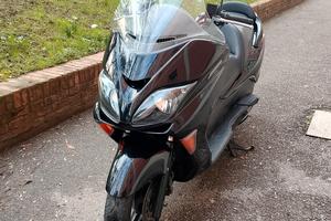 HONDA FORZA 250 I.E.