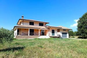 VILLA SINGOLA A AIELLO DEL SABATO