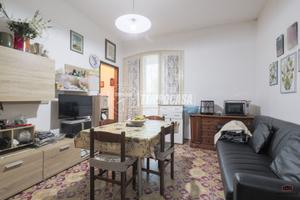 APPARTAMENTO INDIPENDENTE CON GIARDINO E GARAGE