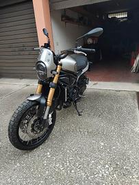 Benelli Leoncino 800 TRAIL