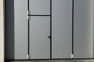 Portone sezionale industriale