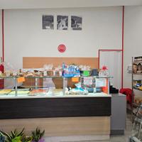 Attività commerciale di alimentari