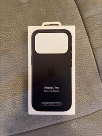 iPhone 17 Pro — Silicone Case