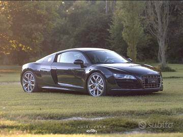 Audi R8 5.2 V10 FSI quattro R tronic