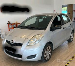 Toyota Yaris 1.4 D-4D DPF 5 porte 2011