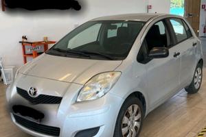 Toyota Yaris 1.4 D-4D DPF 5 porte 2011