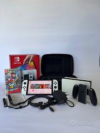 Nintendo Switch OLED Bianca + Super Mario Odyssey
