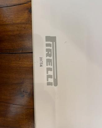 Calendario Pirelli 2001