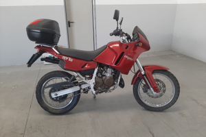 Moto Aprilia Pegaso 125