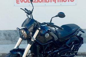 Benelli Leoncino 500 2022