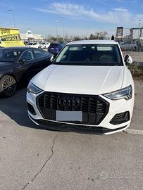 Audi Q3 mod. 2022 Business Advanced  35 TDI 150cv