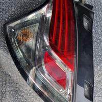 Fanale posteriore lancia ypsilon 3serie