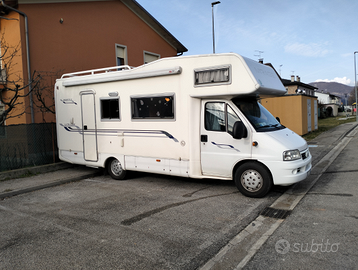 Camper Mirage 5 stelle mansardato