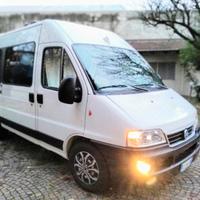 Camper puro CAMBIO AUTOMATICO 6 posti, 5 METRI