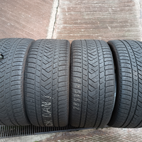 Gomme 285 35 22 106V Pirelli invernali 75%