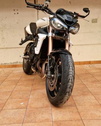 Triumph Street Triple 675 - DEPOTENZIATA A2