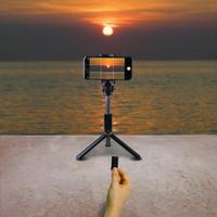 Asta selfie bt con treppiede  e controllo remoto