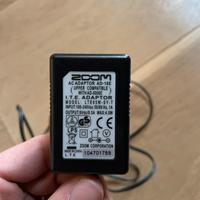 Alimentatore Zoom pedalini chitarra