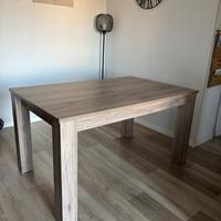 Tavolo allungabile salone