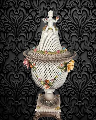 Vaso Centrotavola Vintage in Stile Capodimonte.