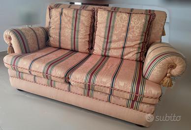 Divano due posti
