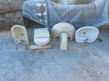 Wc bidet e lavandino