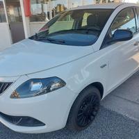 LANCIA Ypsilon 1.0 FireFly 5 porte S&S Hybrid Ec