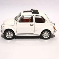 Modello 1:24 Fiat 500F