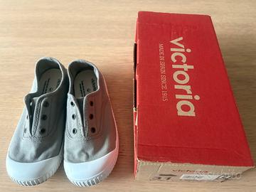 Victoria grigie numero 31