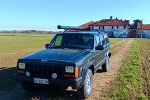 Jeep Cherokee XJ 2.5 Turbo Diesel