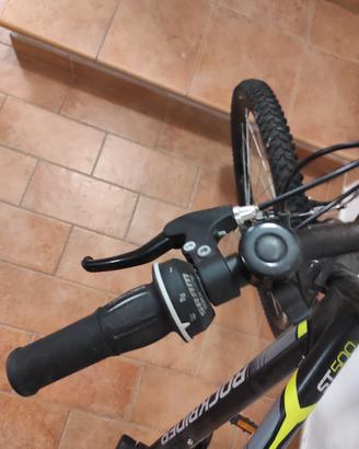 Rockrider ST500 con cambio shimano