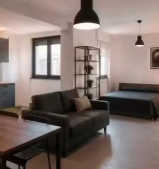 LOFT con SPESE INCLUSE- LABARO